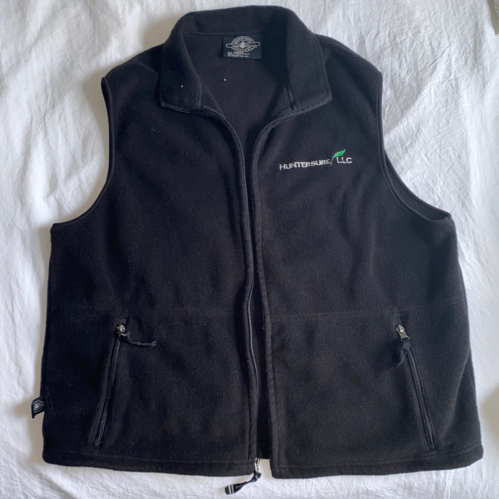 Huntersure LLC men’s vest